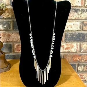 Vintage Gold tone Fringe and stone chip beaded necklace